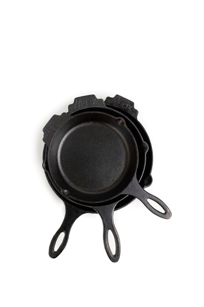 Helix Timeless Craft Set: ( 3 Sizes Skillets + 1  Leather Handles Cover ) Life time Warranty